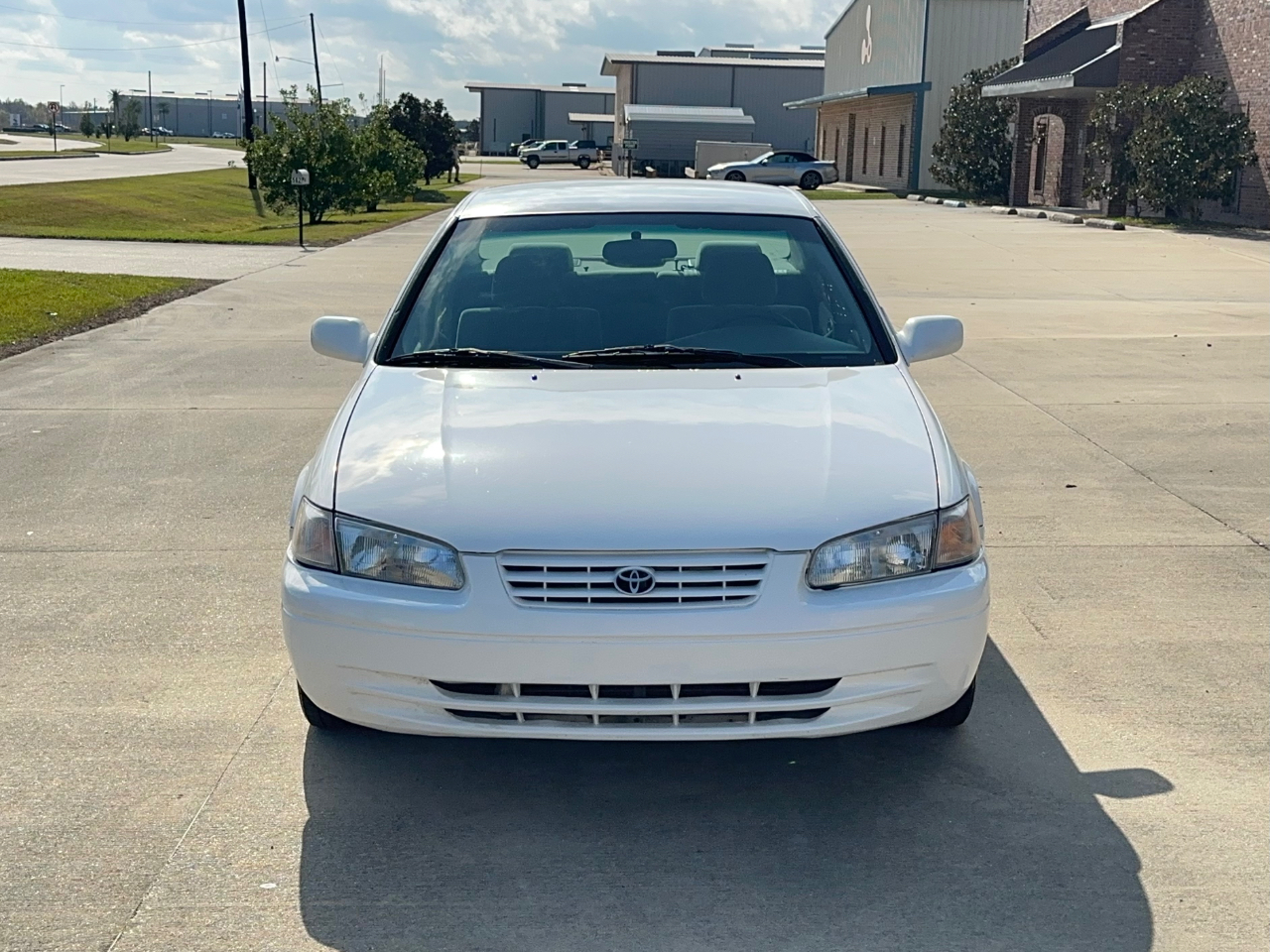 Toyota Camry LE 1998