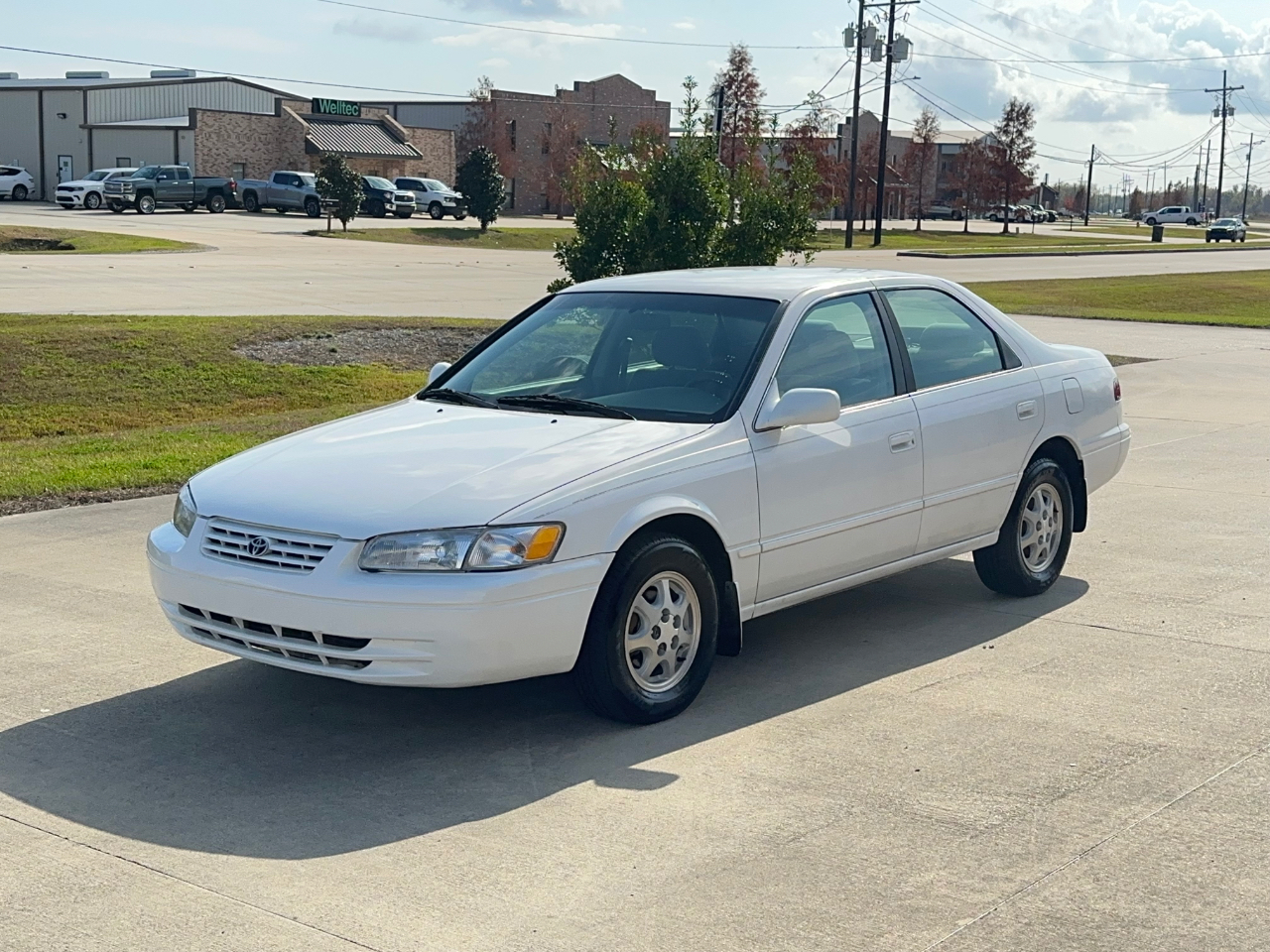 Toyota Camry LE 1998