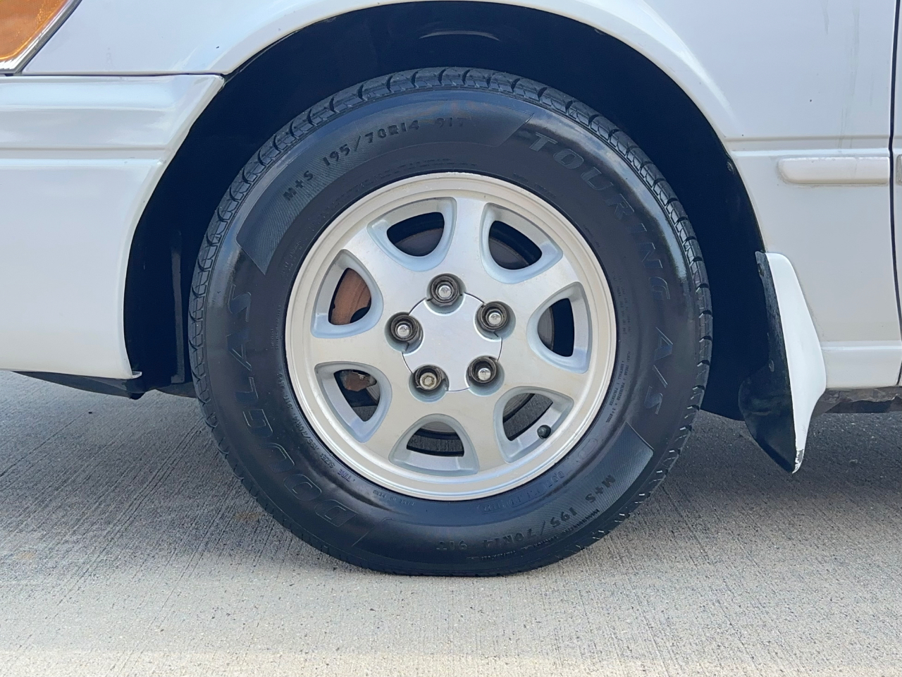 Toyota Camry LE 1998