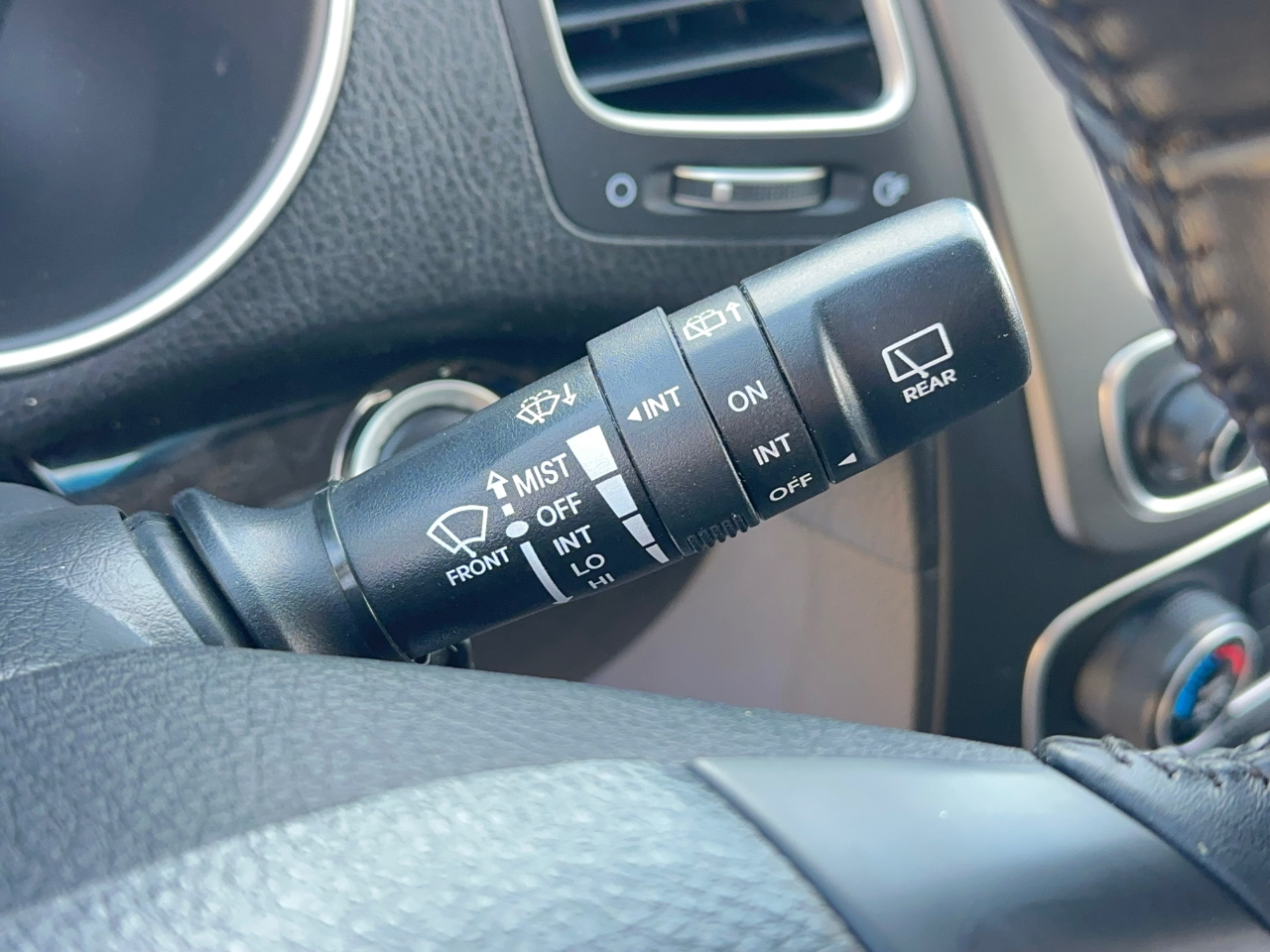 Kia Sorento EX V6 2WD 2015