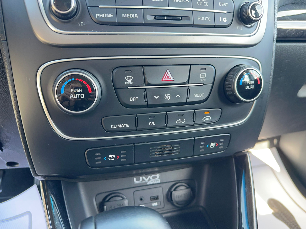 Kia Sorento EX V6 2WD 2015