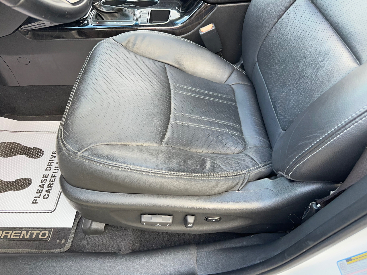 Kia Sorento EX V6 2WD 2015