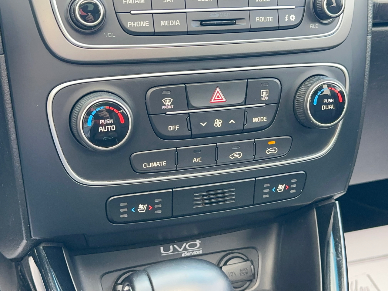 Kia Sorento EX V6 2WD 2015