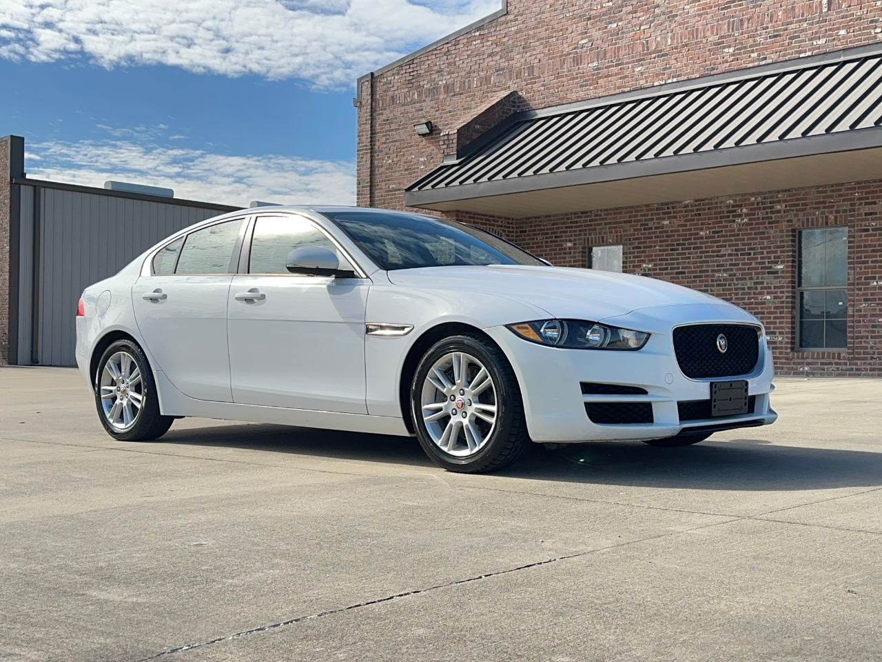 Jaguar XE 25t Premium 2018