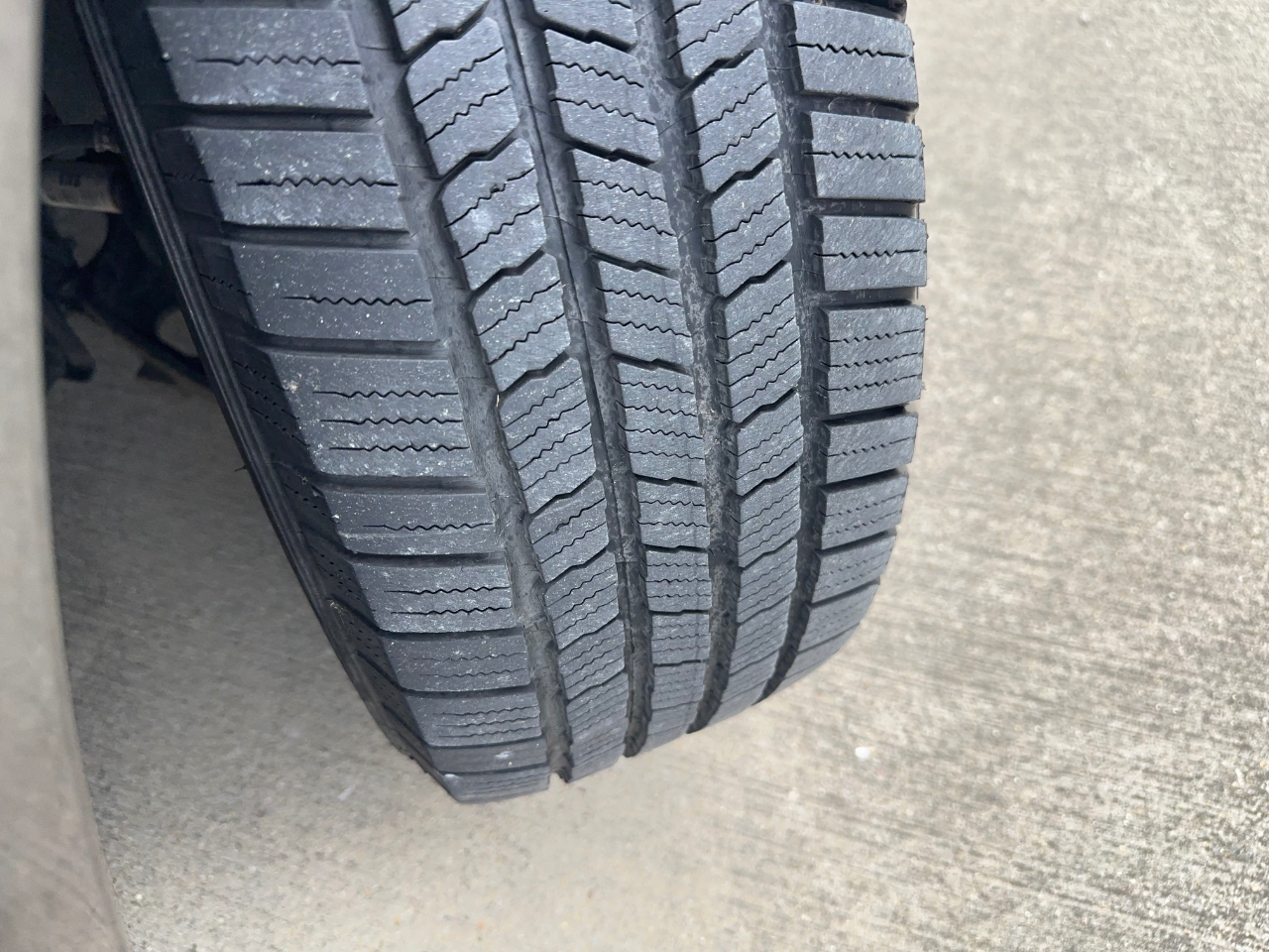 Ford Taurus SE FWD 2019