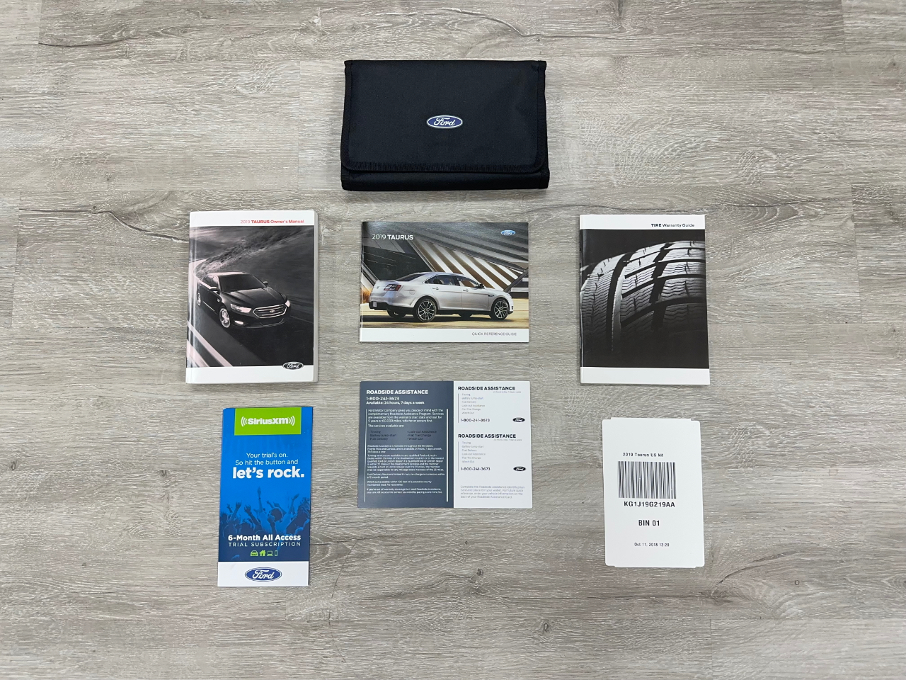 Ford Taurus SE FWD 2019