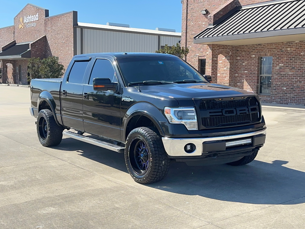 Ford F-150 Lariat SuperCrew 5.5-ft. Bed 4WD 2013