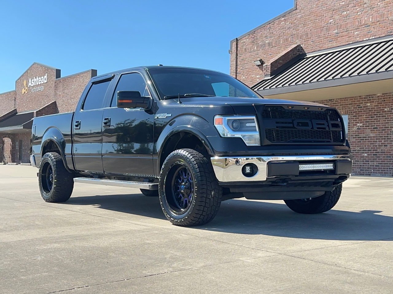 Ford F-150 Lariat SuperCrew 5.5-ft. Bed 4WD 2013