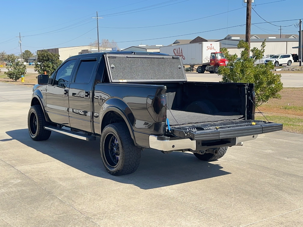 Ford F-150 Lariat SuperCrew 5.5-ft. Bed 4WD 2013