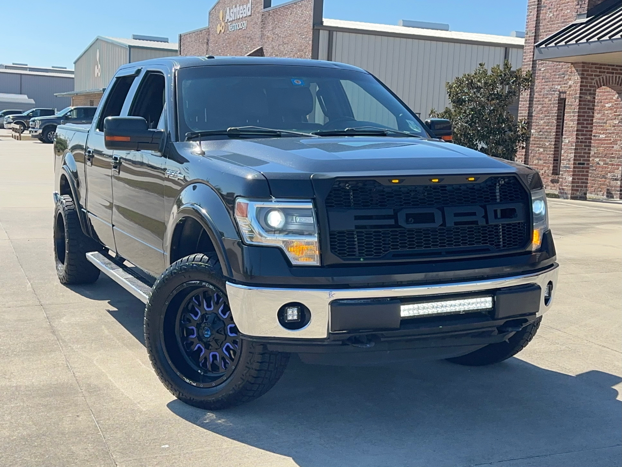 Ford F-150 Lariat SuperCrew 5.5-ft. Bed 4WD 2013