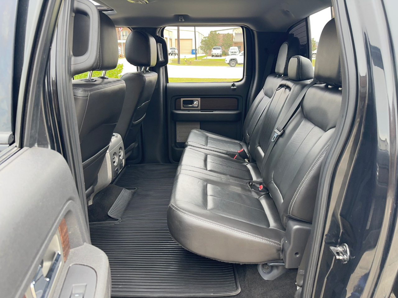 Ford F-150 Lariat SuperCrew 5.5-ft. Bed 4WD 2013