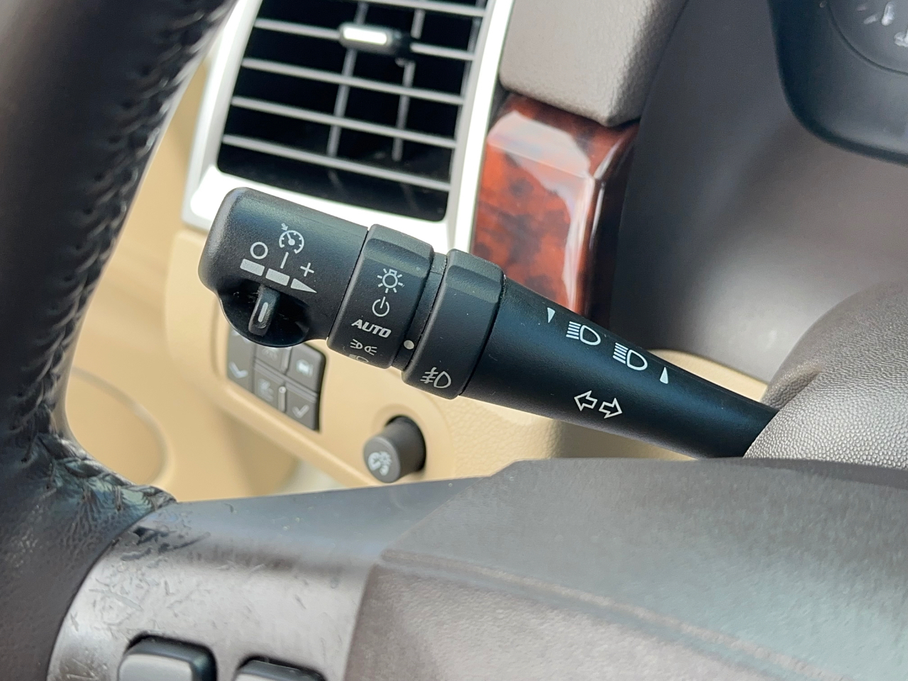 Cadillac SRX V6 2007