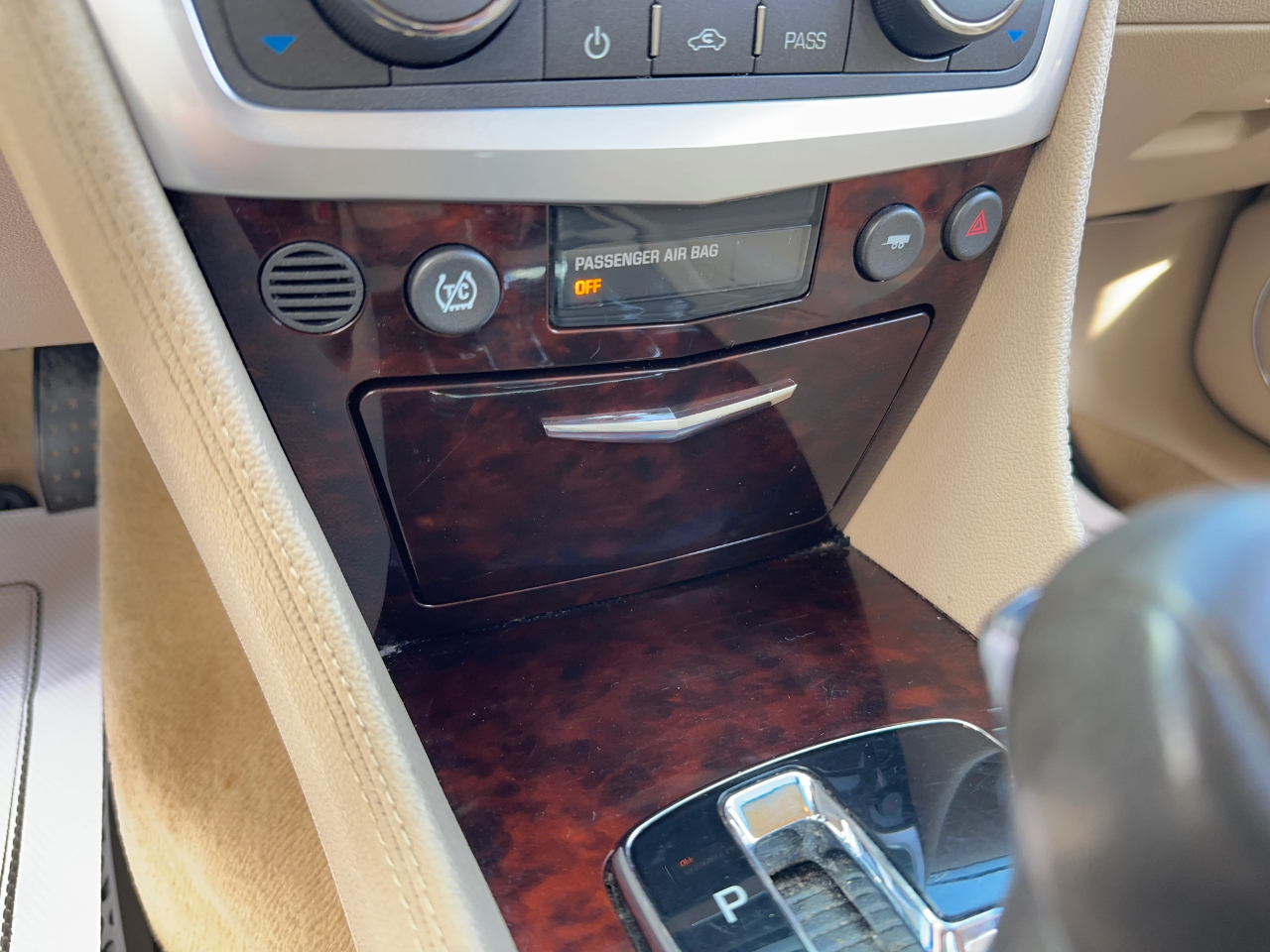 Cadillac SRX V6 2007