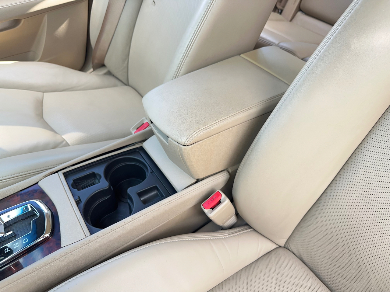 Cadillac SRX V6 2007