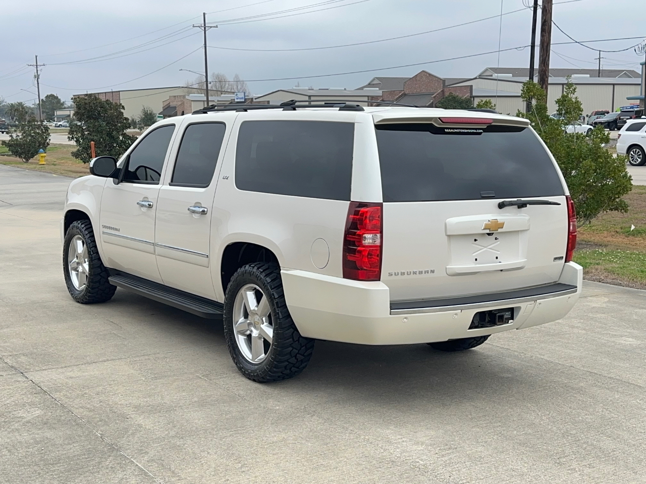 Chevrolet Suburban LTZ 1500 2WD 2012