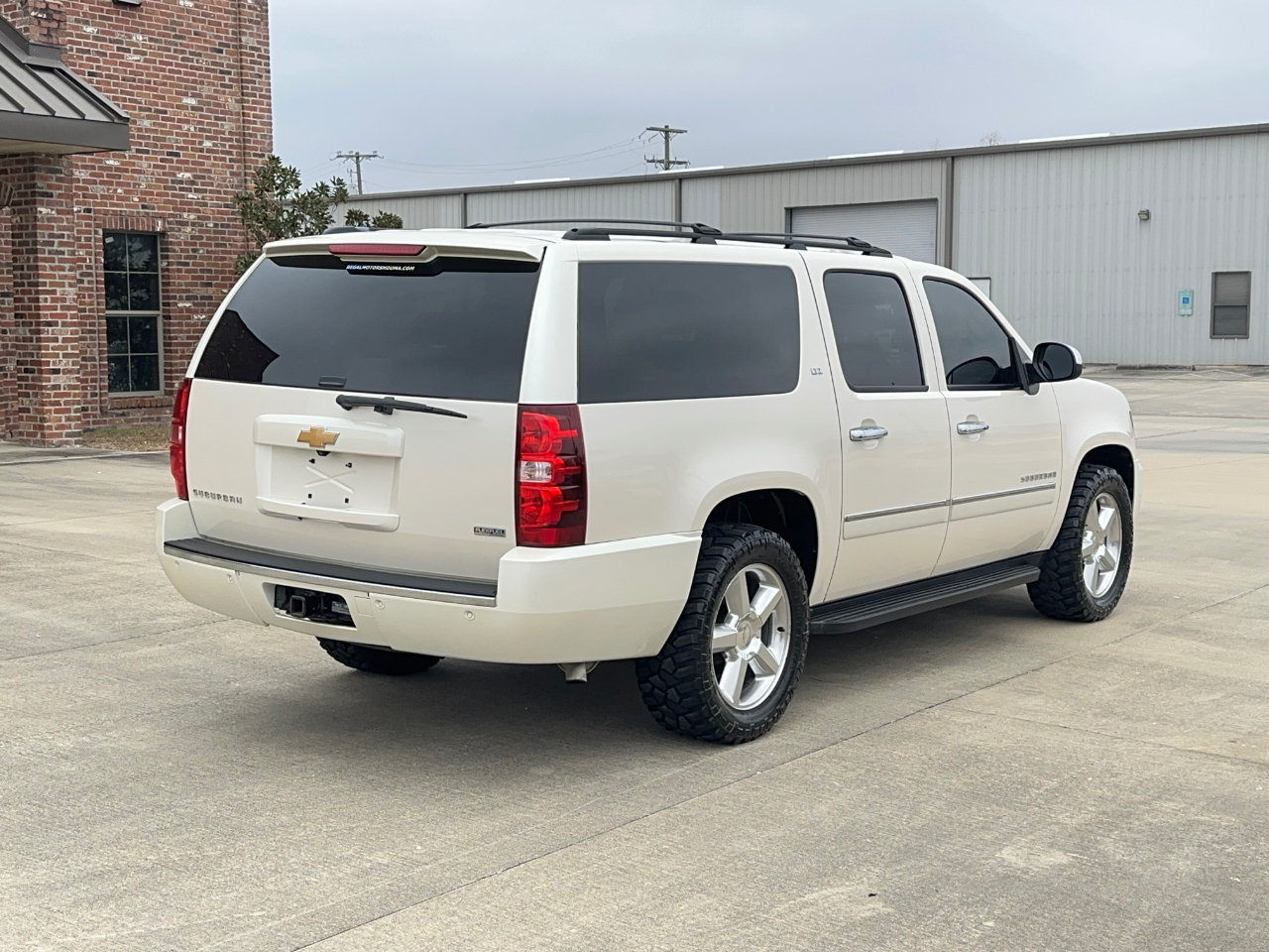 Chevrolet Suburban LTZ 1500 2WD 2012