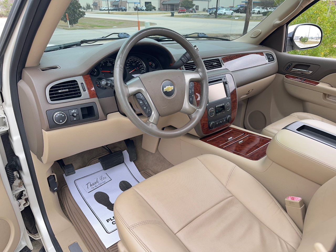 Chevrolet Suburban LTZ 1500 2WD 2012