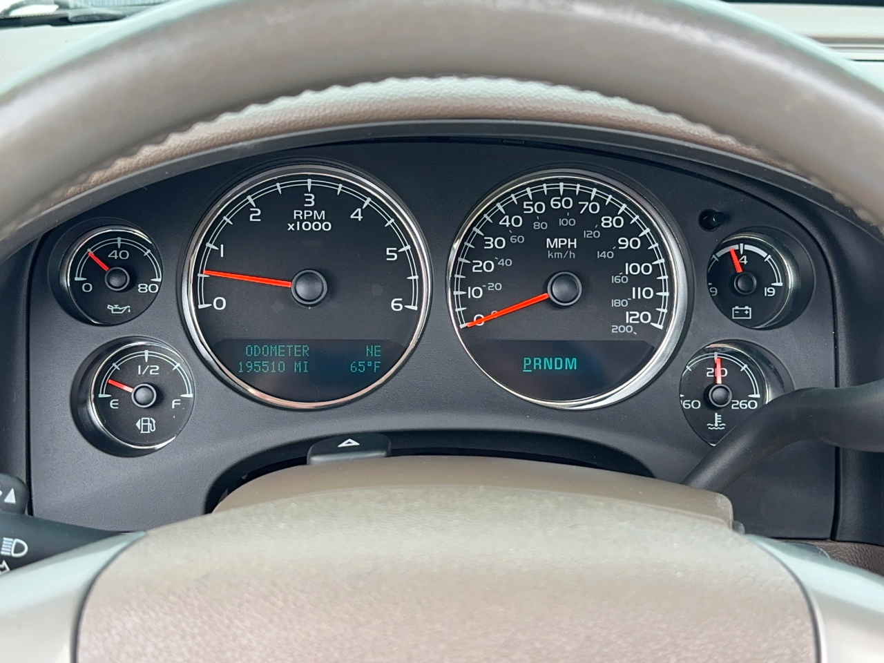 Chevrolet Suburban LTZ 1500 2WD 2012