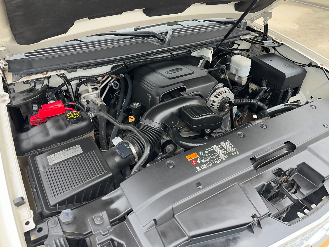 Chevrolet Suburban LTZ 1500 2WD 2012