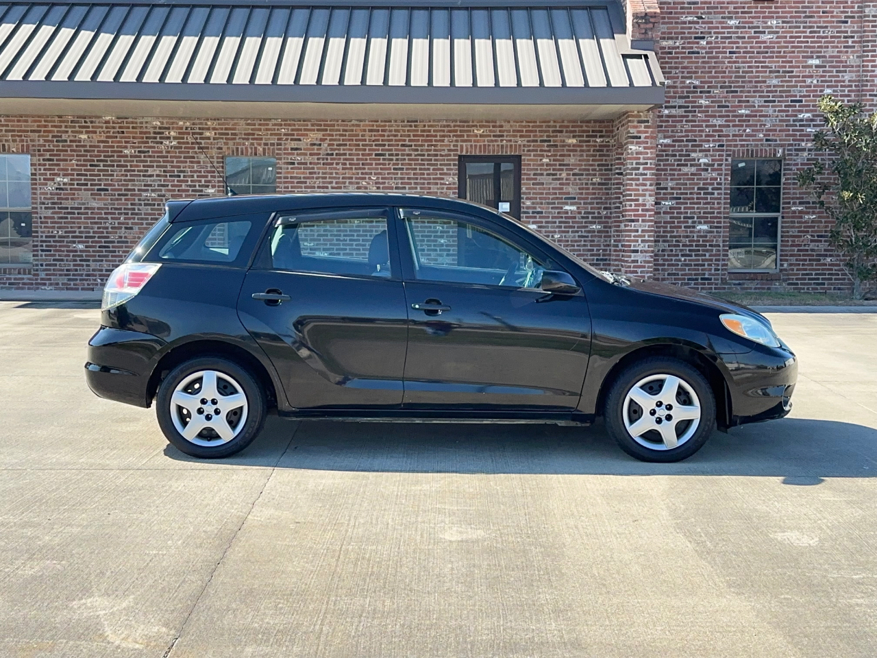 Toyota Matrix 2WD 2005