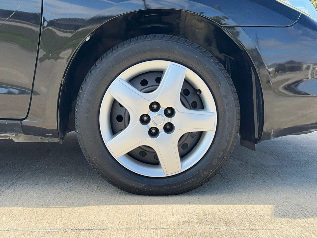 Toyota Matrix 2WD 2005