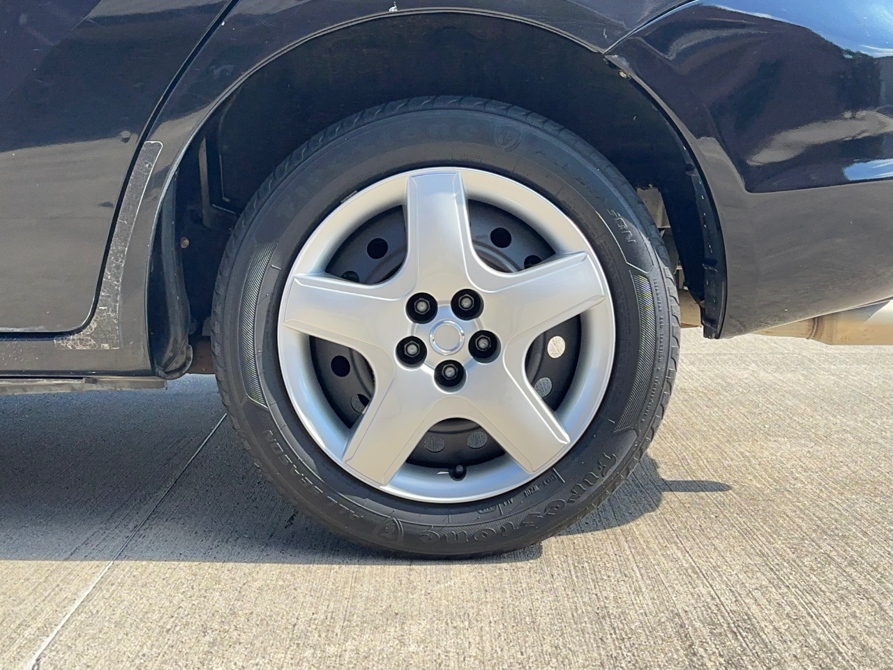 Toyota Matrix 2WD 2005