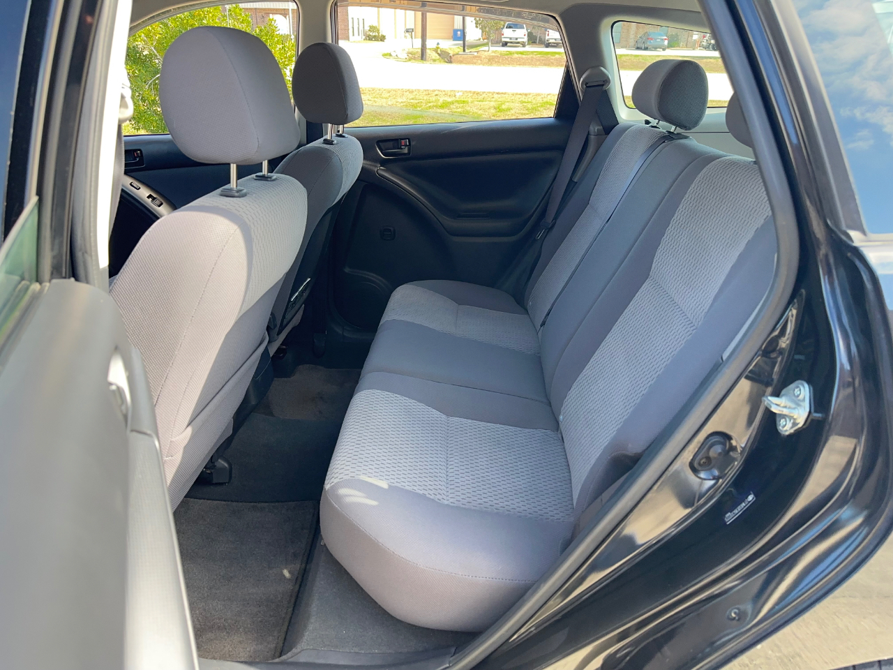 Toyota Matrix 2WD 2005