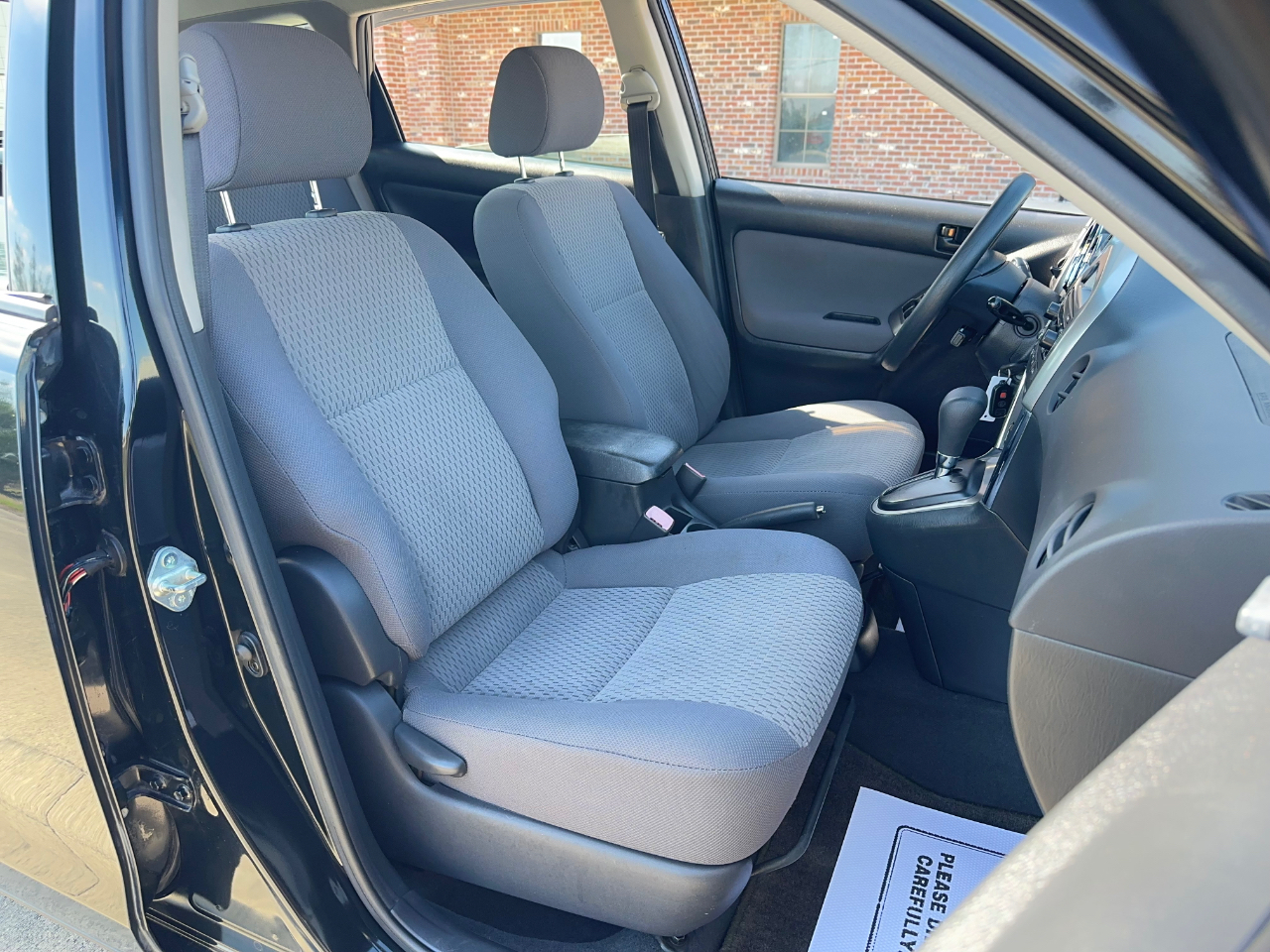 Toyota Matrix 2WD 2005