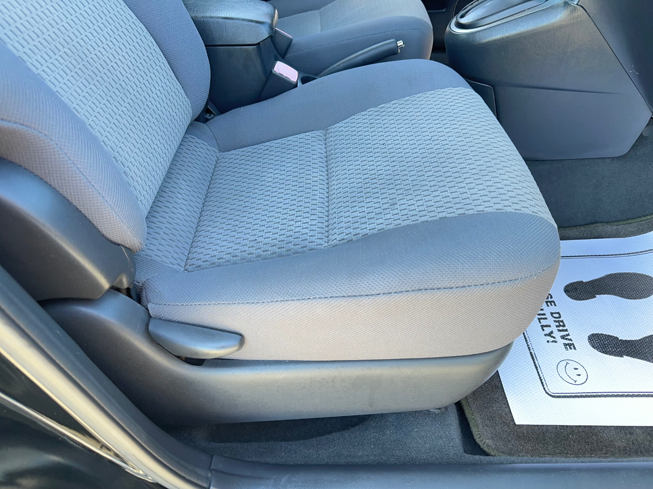 Toyota Matrix 2WD 2005