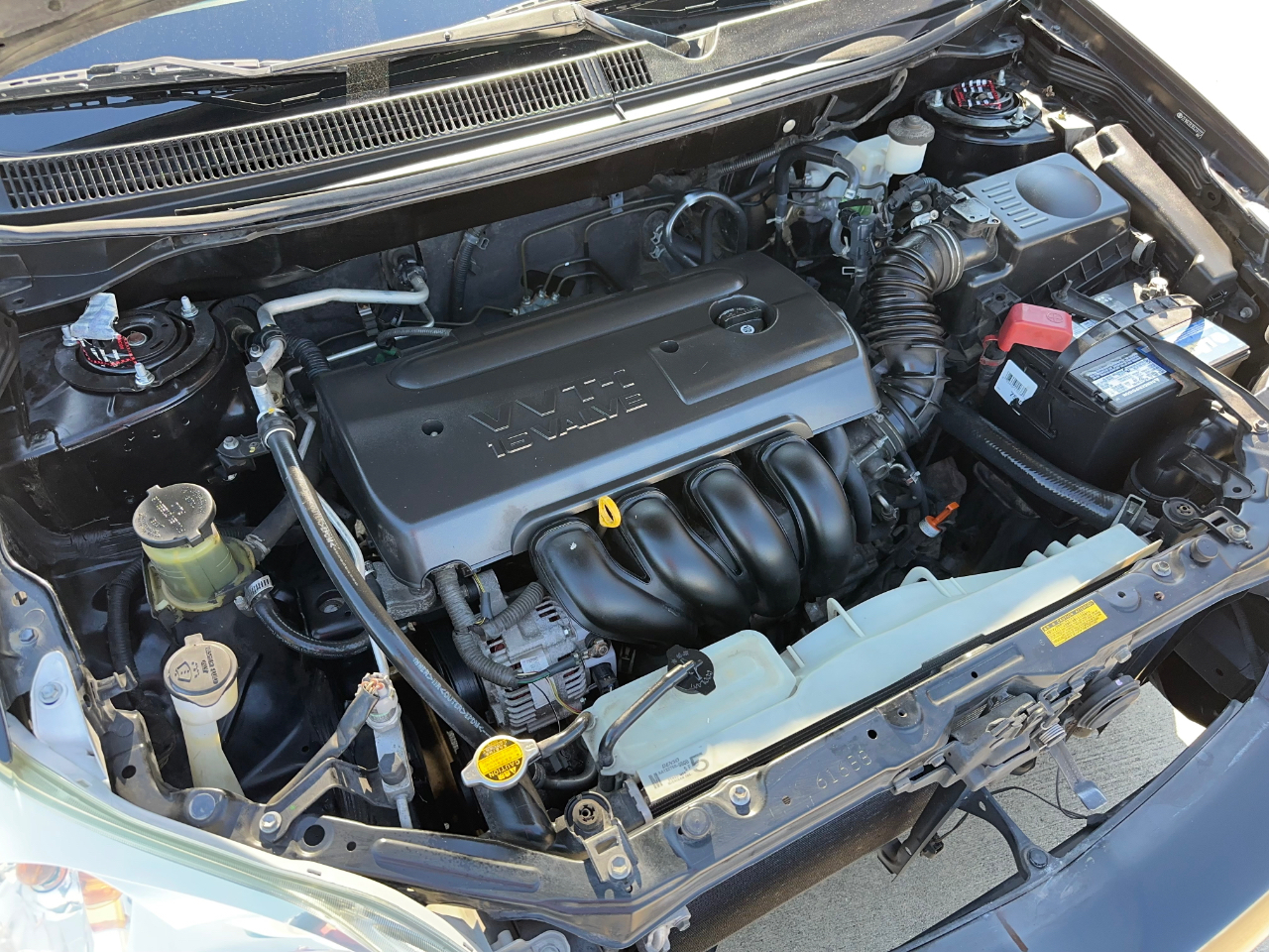 Toyota Matrix 2WD 2005