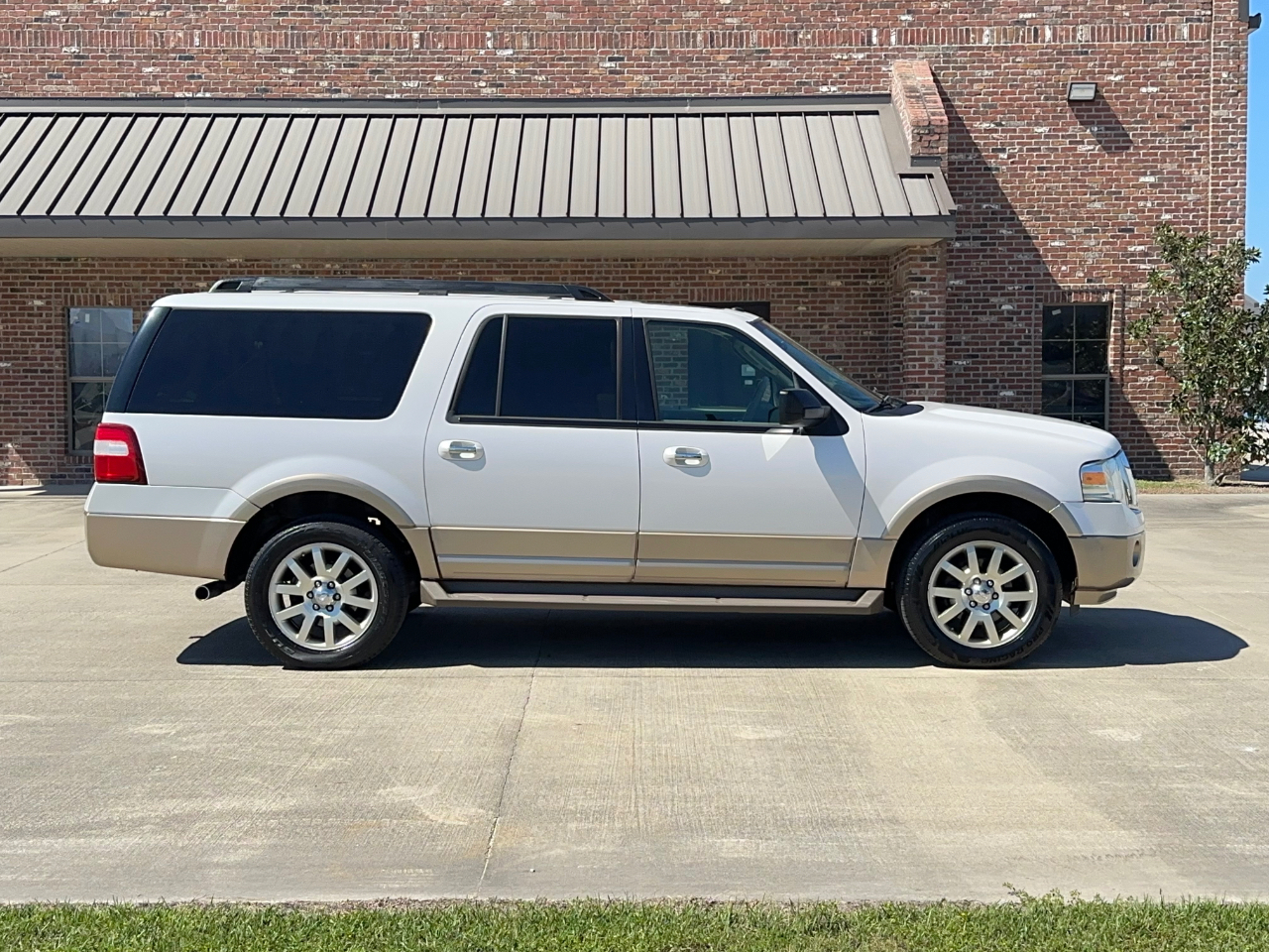 Ford Expedition EL XLT 2011