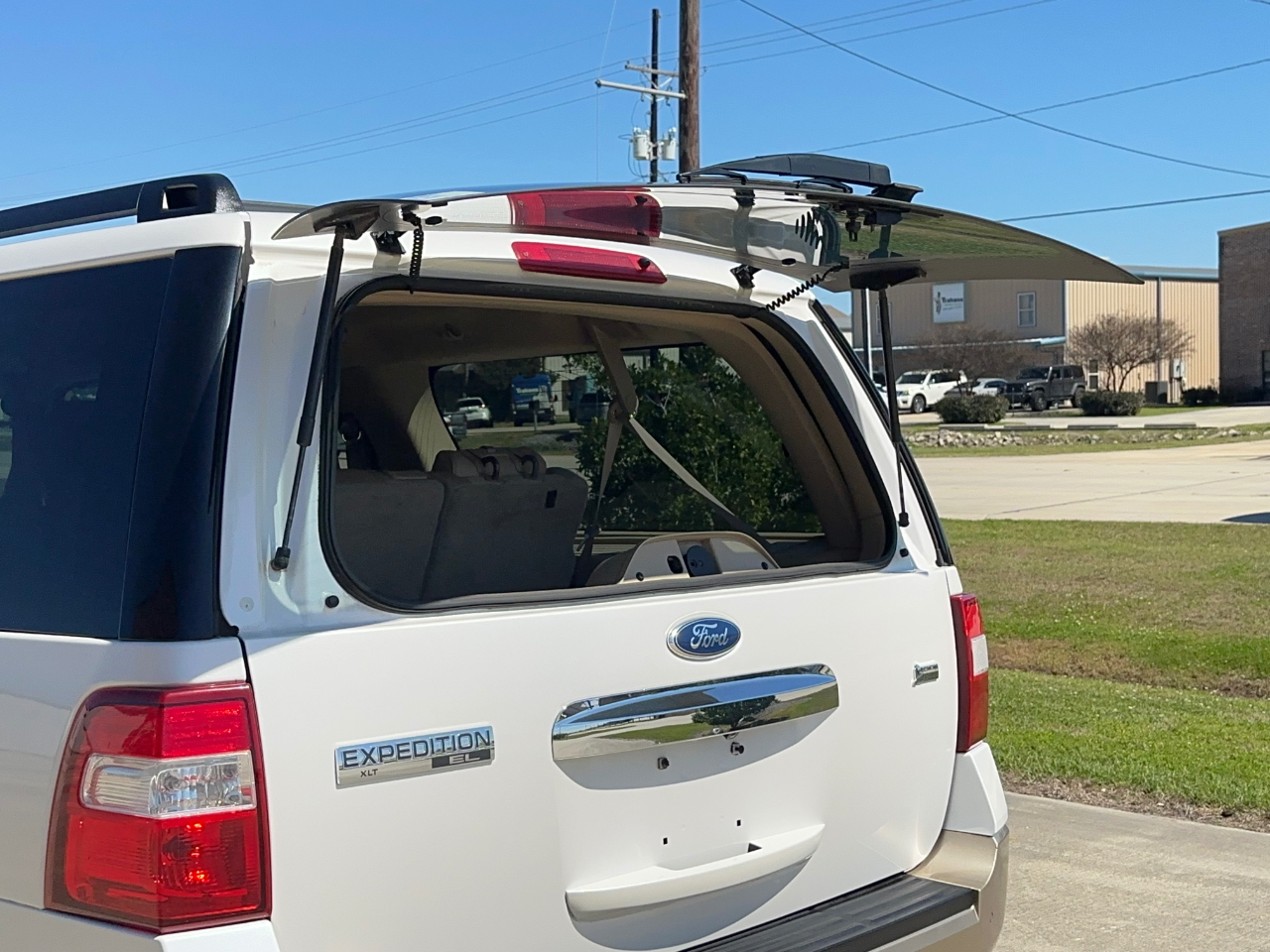 Ford Expedition EL XLT 2011