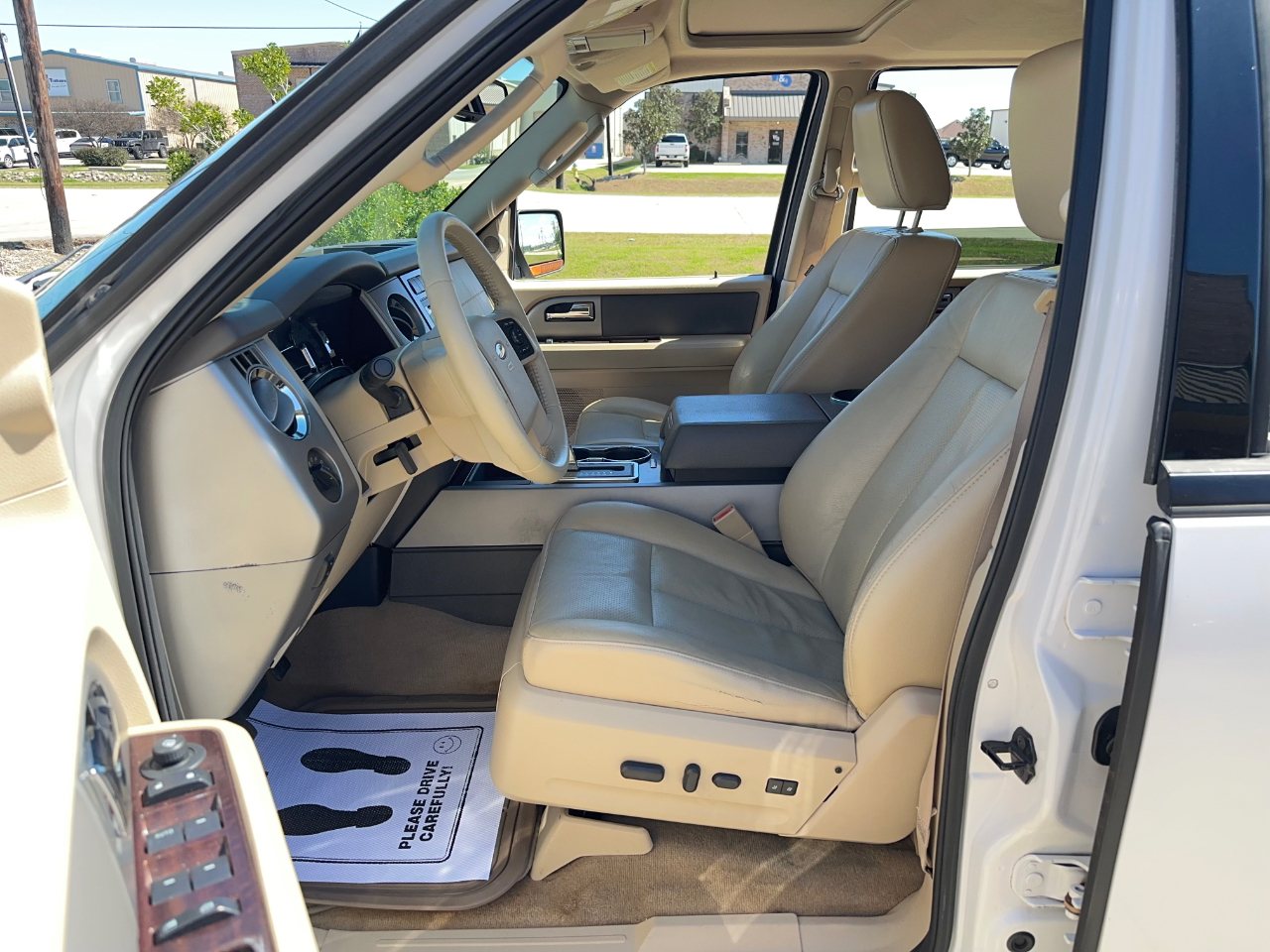 Ford Expedition EL XLT 2011