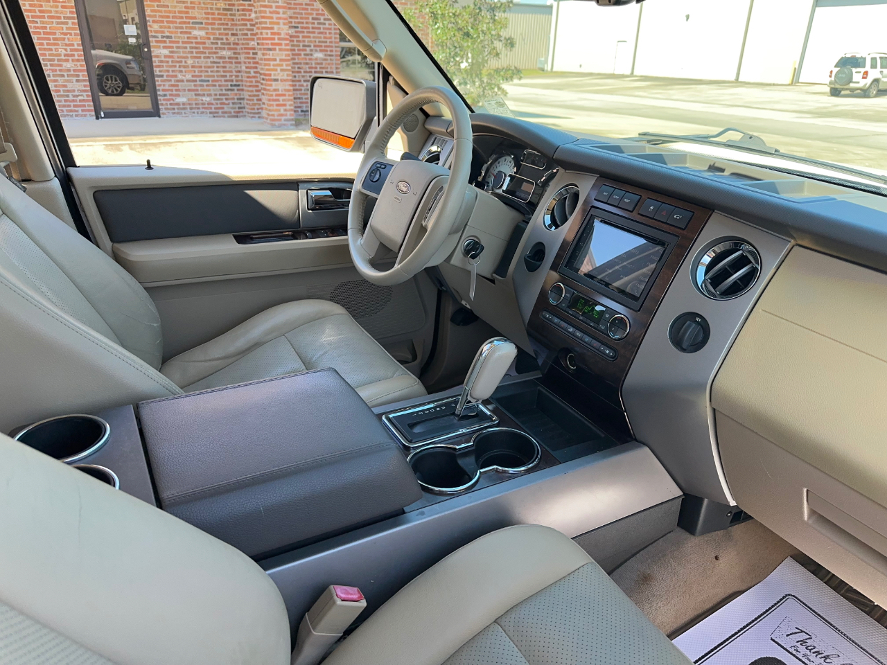 Ford Expedition EL XLT 2011