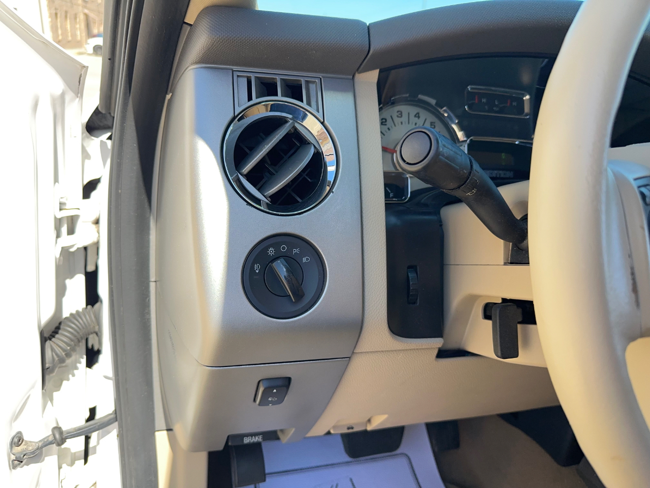 Ford Expedition EL XLT 2011