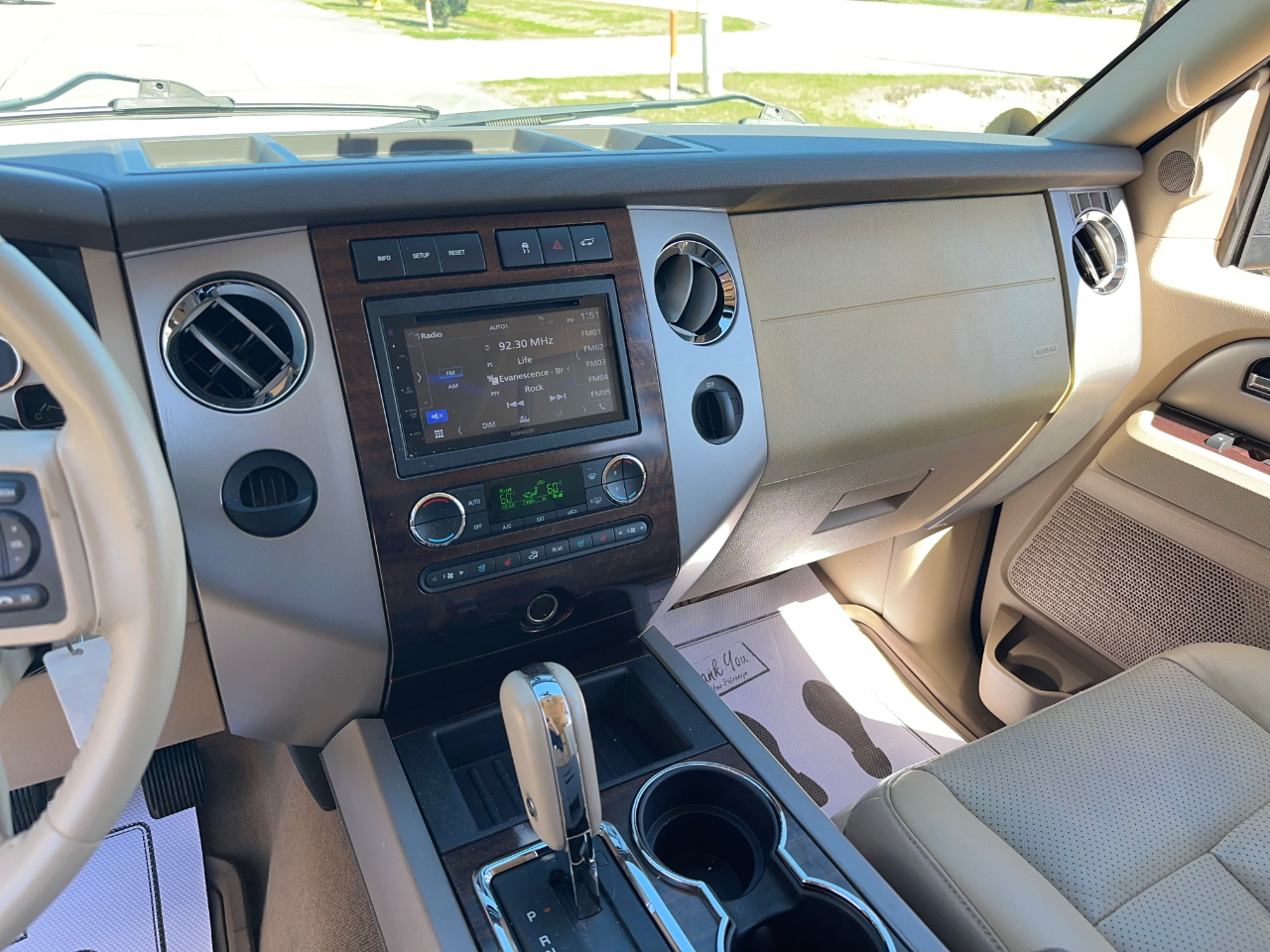 Ford Expedition EL XLT 2011