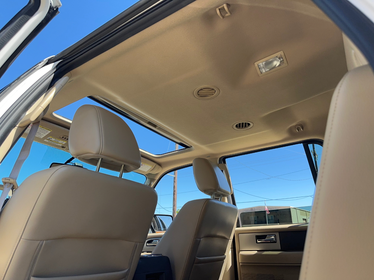 Ford Expedition EL XLT 2011