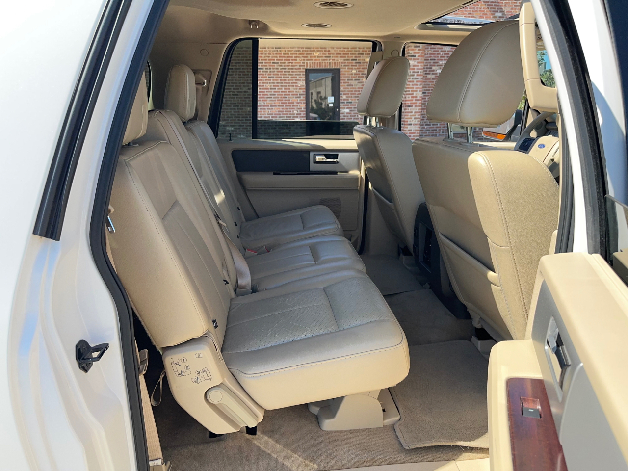Ford Expedition EL XLT 2011