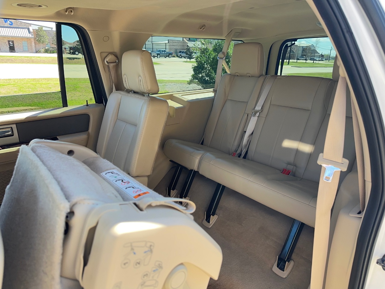 Ford Expedition EL XLT 2011