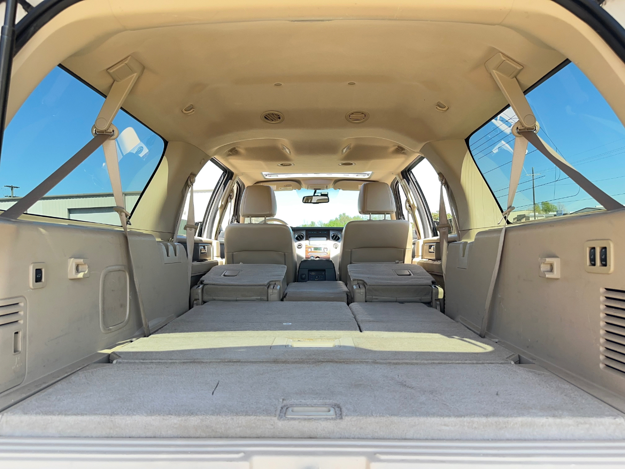 Ford Expedition EL XLT 2011