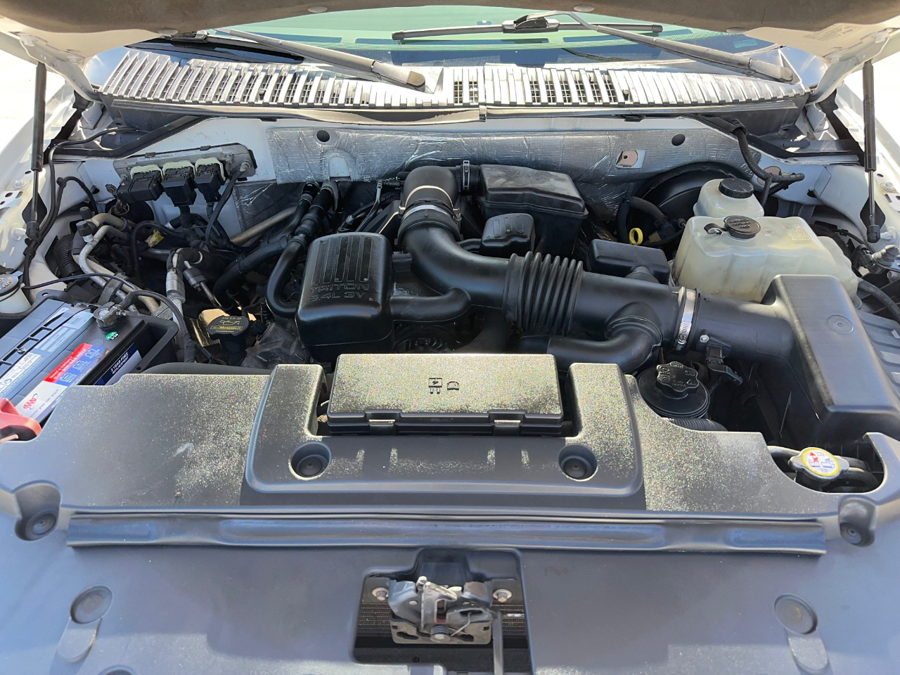 Ford Expedition EL XLT 2011