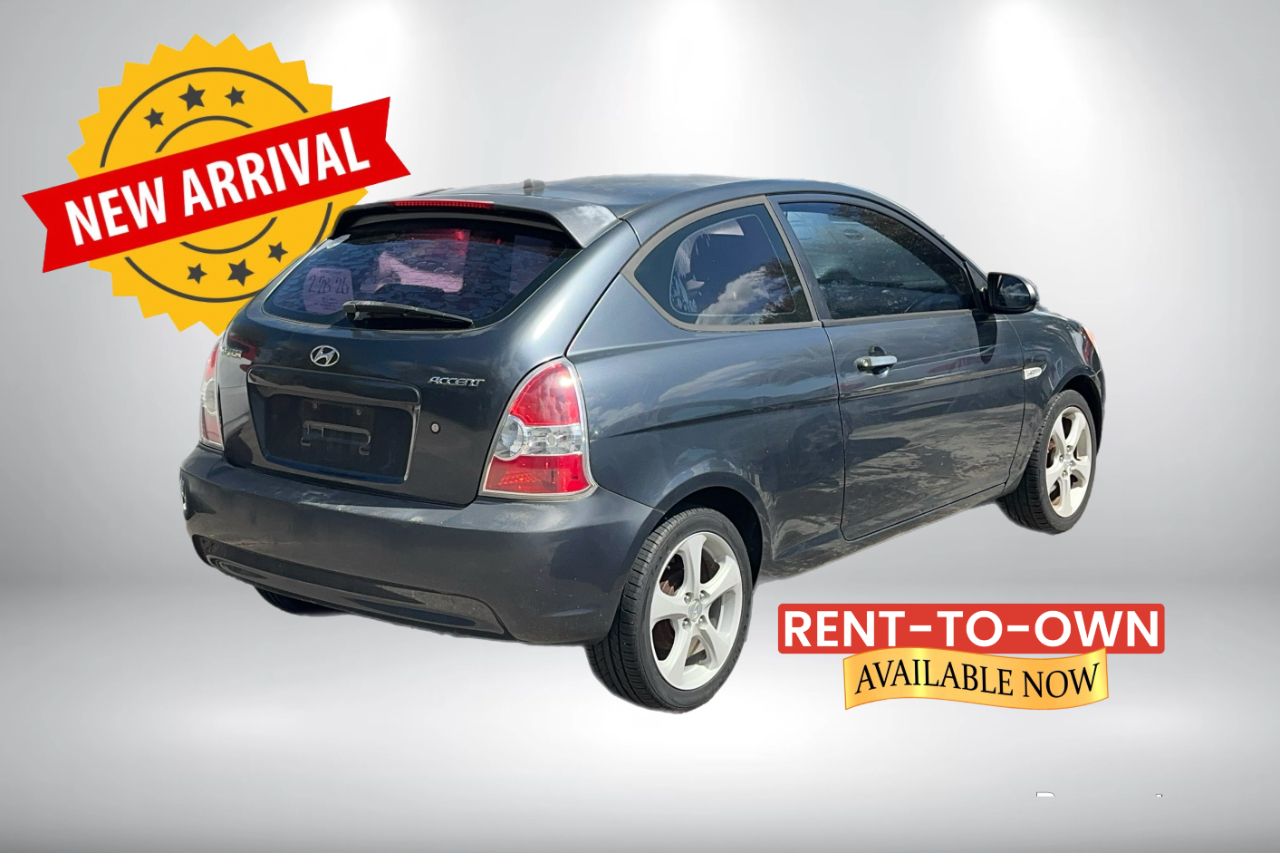 Hyundai Accent SE 3-Door 2009