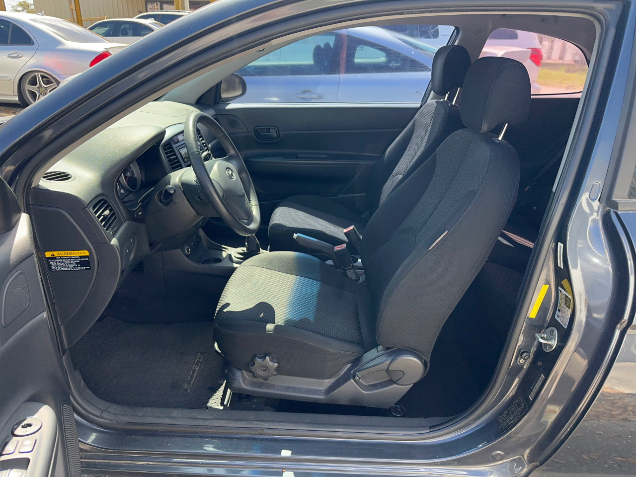 Hyundai Accent SE 3-Door 2009