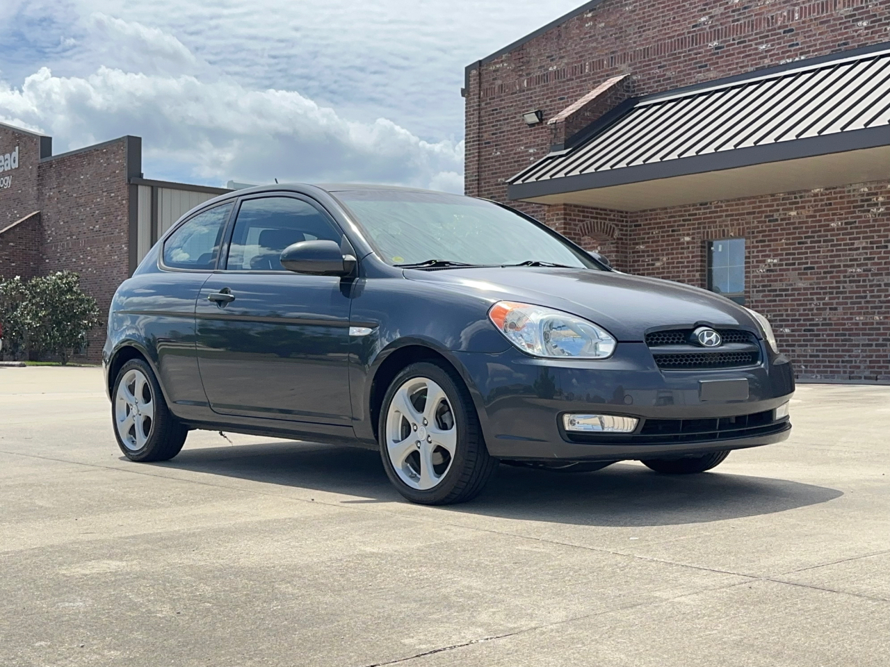 Hyundai Accent SE 3-Door 2009