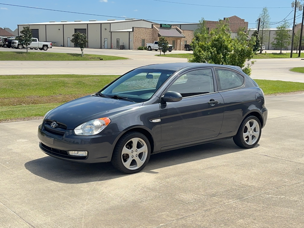 Hyundai Accent SE 3-Door 2009