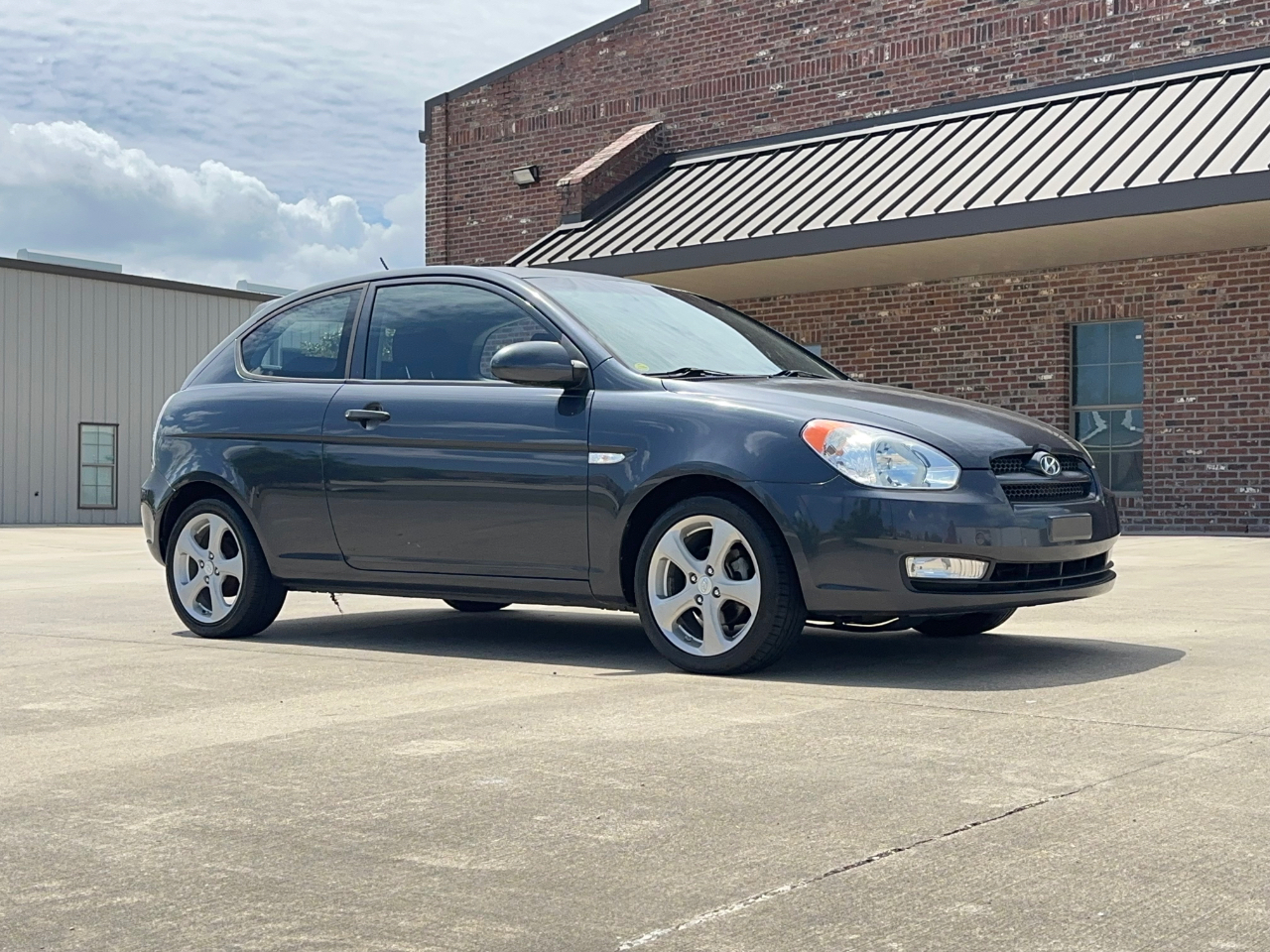 Hyundai Accent SE 3-Door 2009