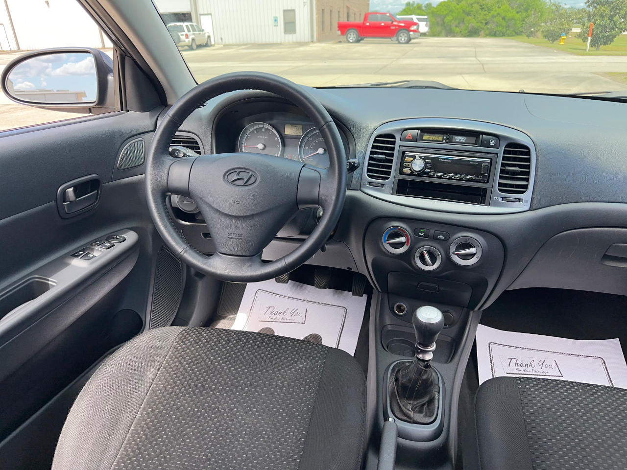 Hyundai Accent SE 3-Door 2009