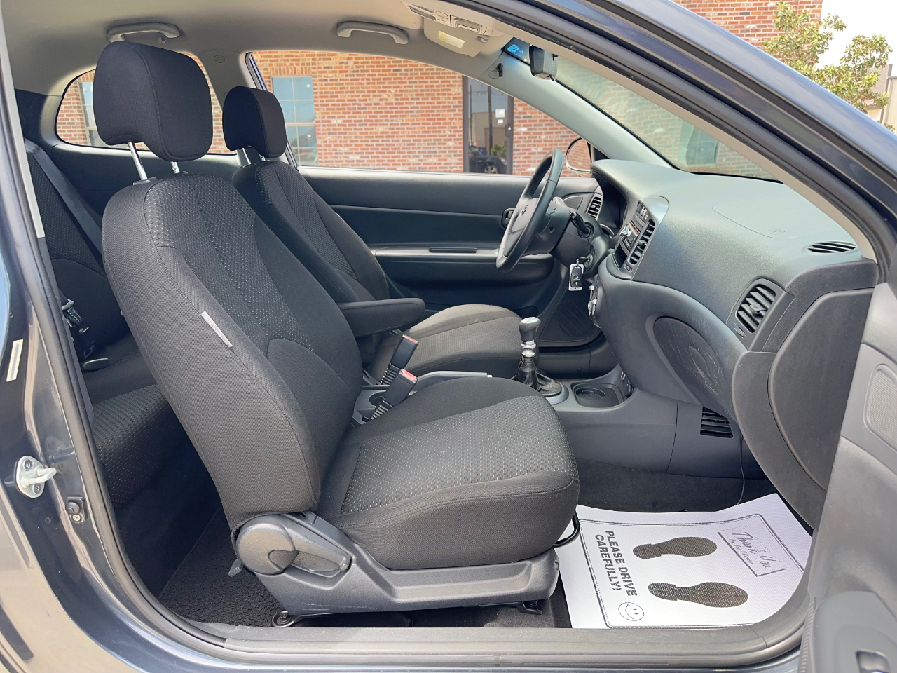 Hyundai Accent SE 3-Door 2009