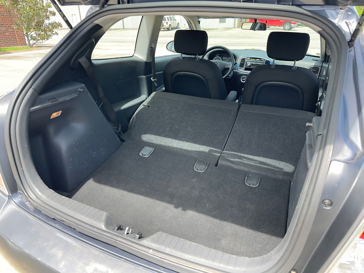 Hyundai Accent SE 3-Door 2009