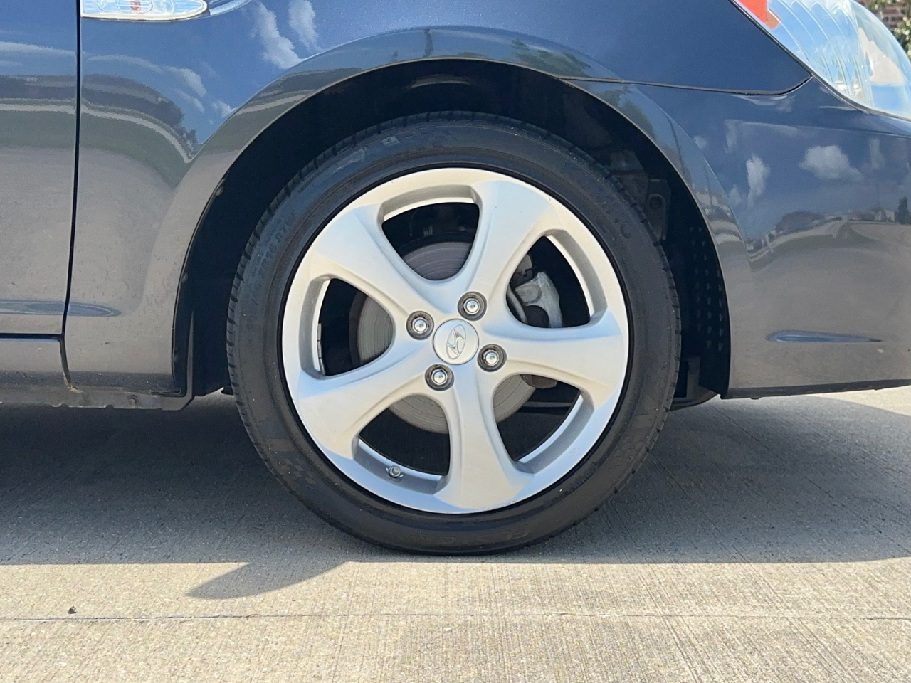 Hyundai Accent SE 3-Door 2009